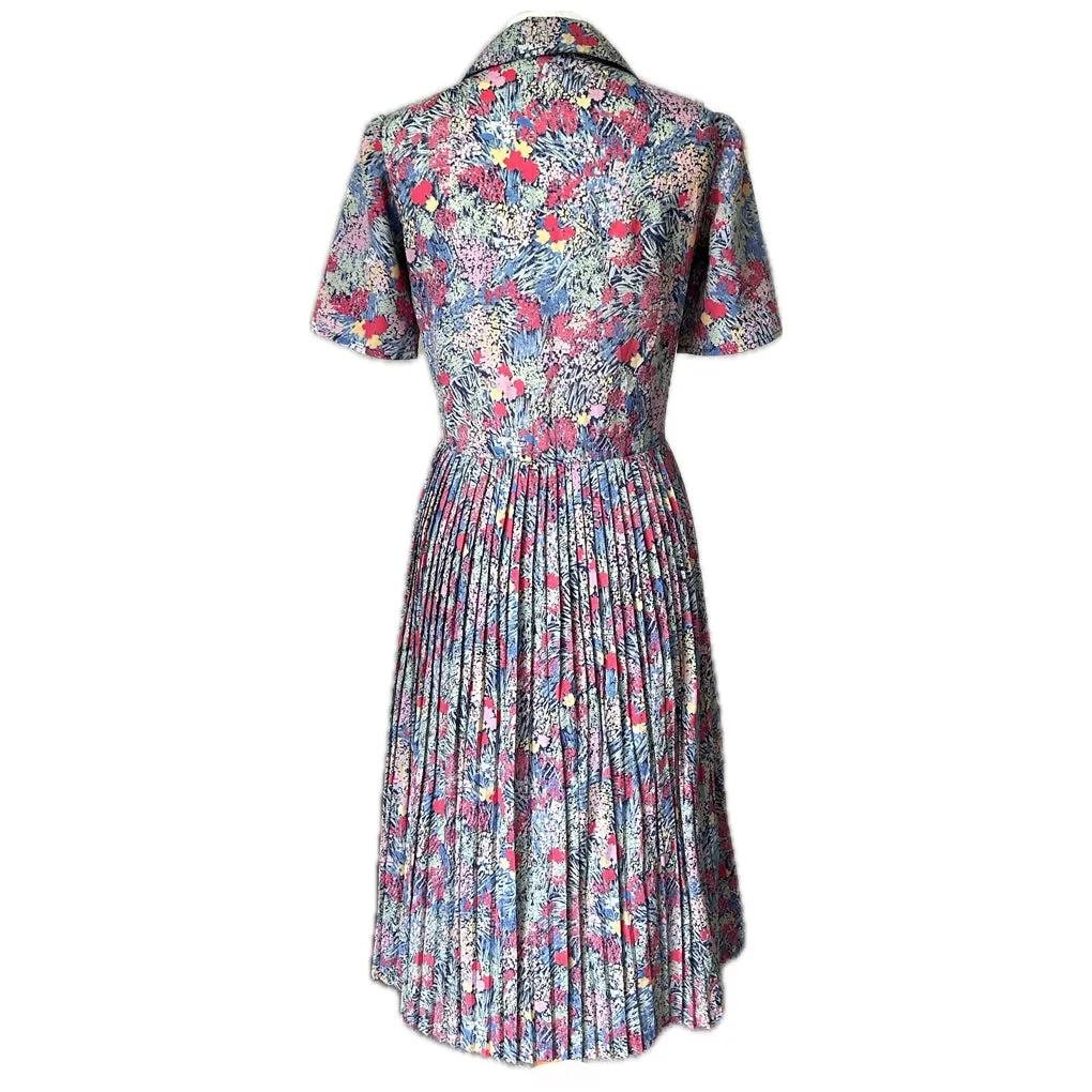 1980s-does-1940s vintage impressionist print day dress with pleated skirt