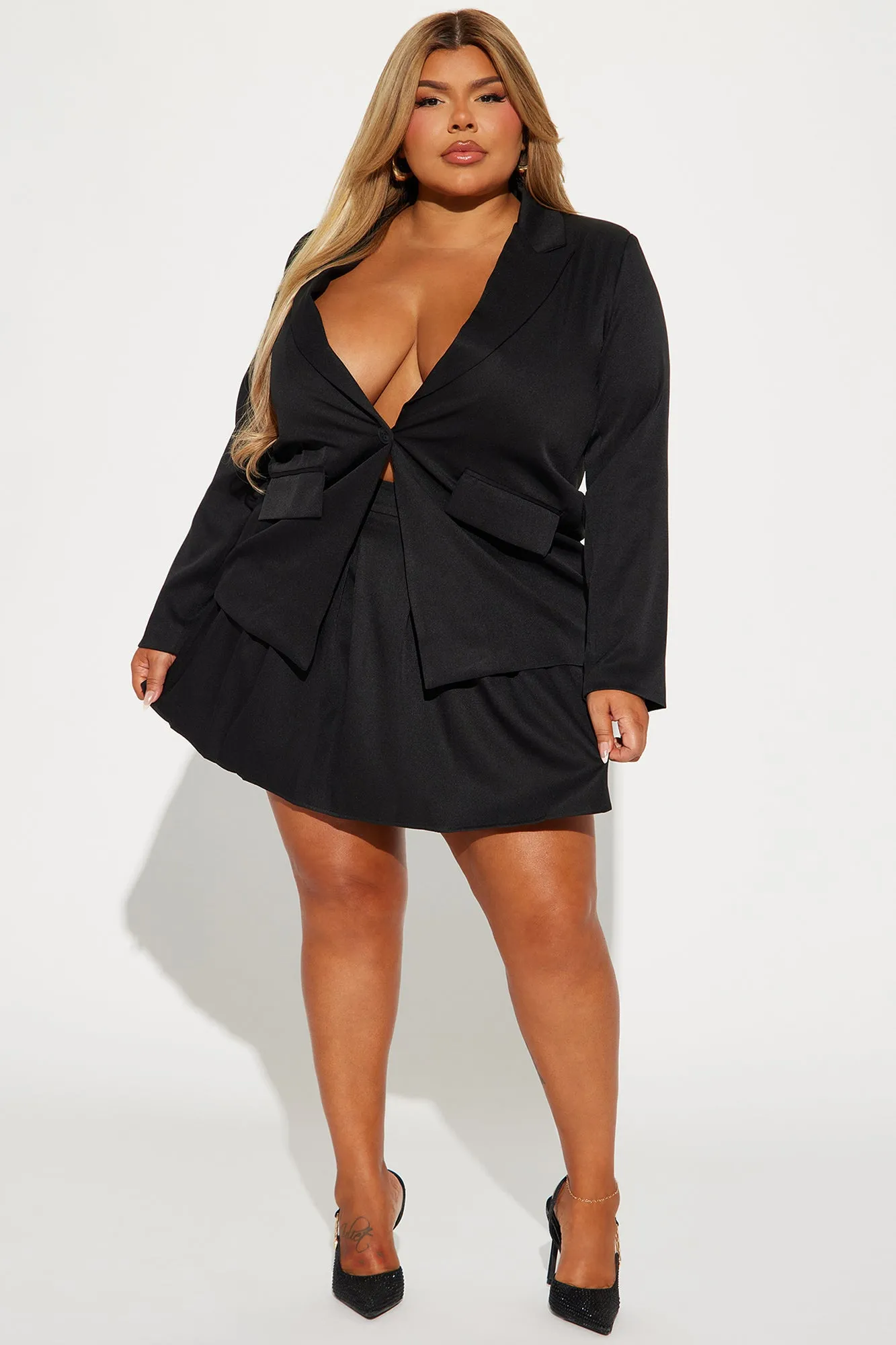 A True Match Pleated Skirt Set - Black
