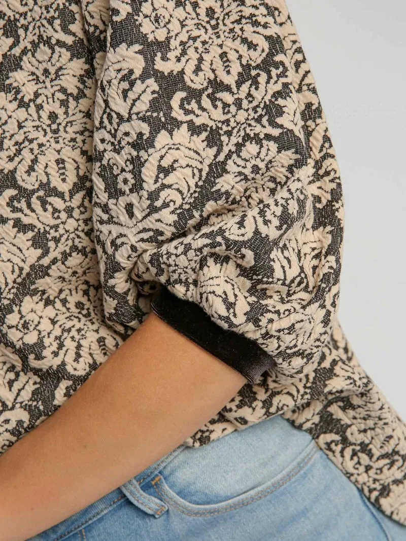 Chic Illusions Top