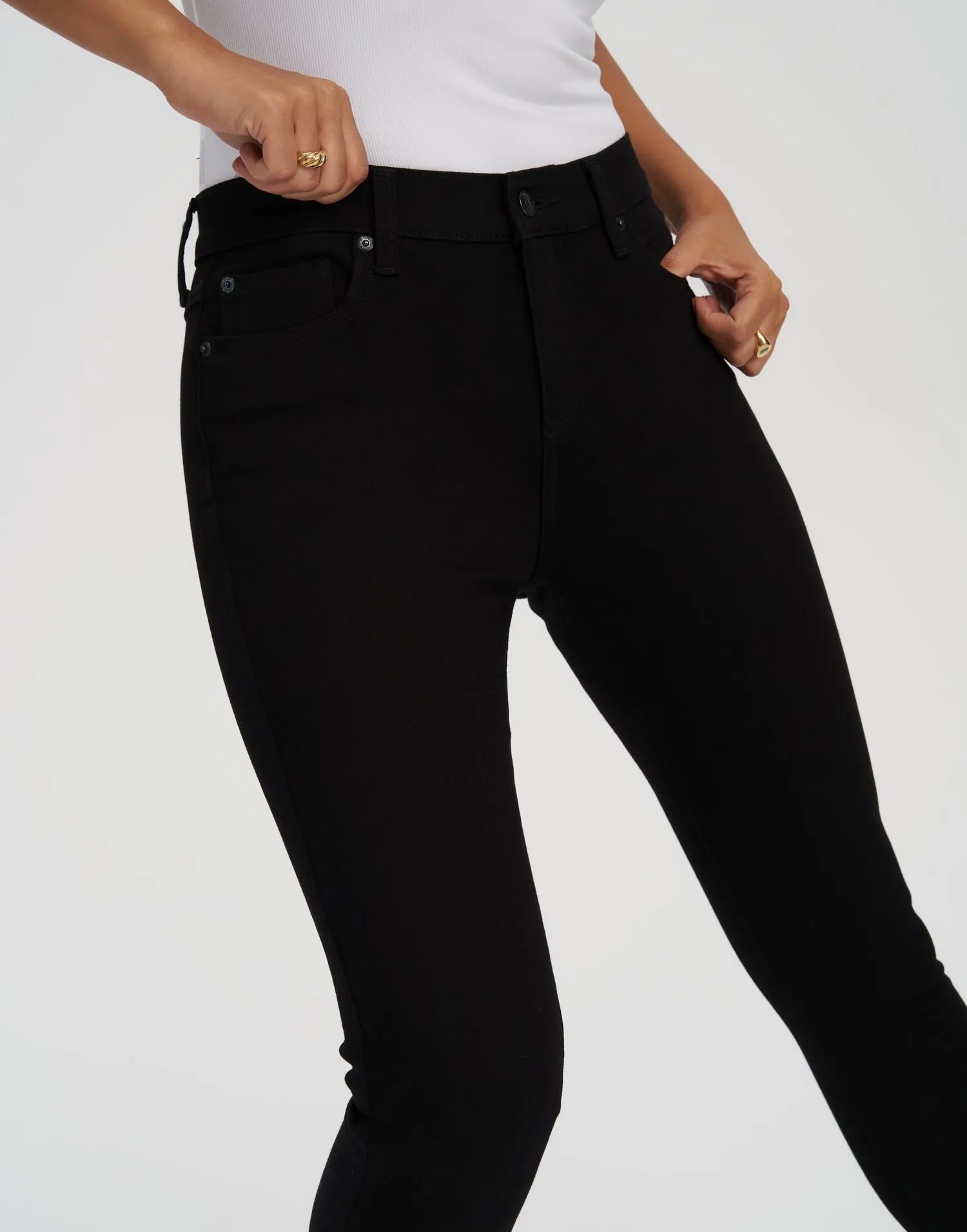 RACHEL SKINNY JEANS / 30" BLACK