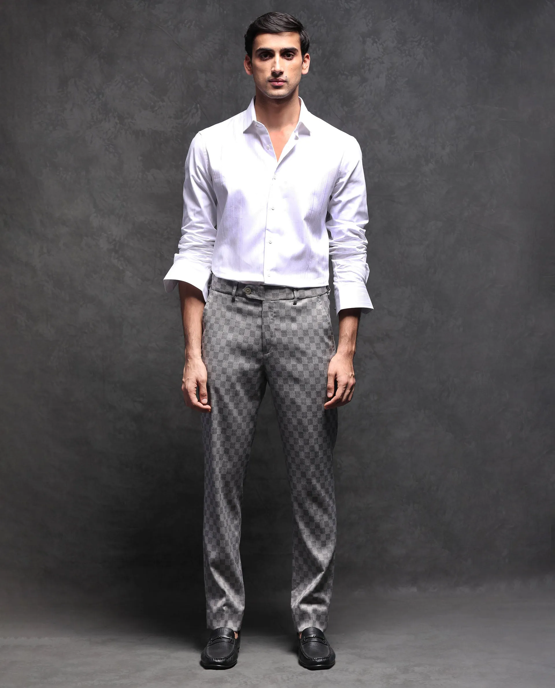 Rare Rabbit Men's Zeta Grey Polyester Viscose Fabric Notch Lapel Button Closure Single Breasted Jacquard Checks Suits