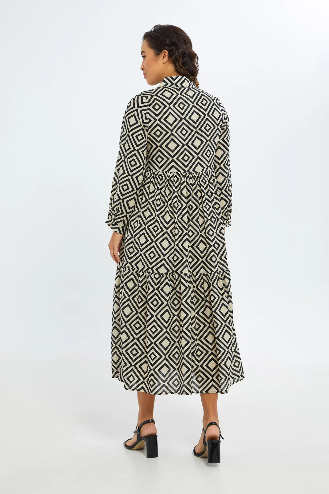 Women Black And White Printed Tiered Dress
